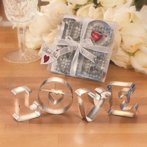 4708_med Love Cookie Cutter