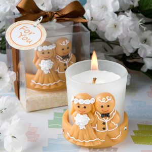 6521_med Adorable Gingerbread Bride And Groom Candle Holders
