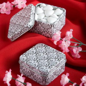 4750_med Damask Design Mint Tins