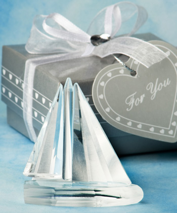  fishing boats and fishermen so why not use harbor theme wedding favor 