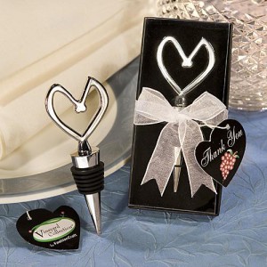 1900_med wine wedding favors