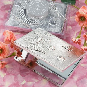 5918_med compact wedding favors