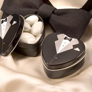 4707_med wedding favor tins
