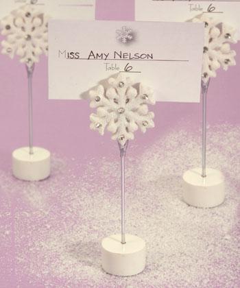 5 Beautiful Winter Wedding Favors Guests Will Love Snowflake Place Card Holders