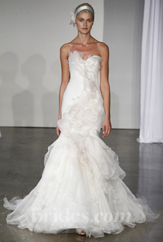 Miley Cyrus Chooses Marchesa Marchesa Fall 2013 Wedding Gown