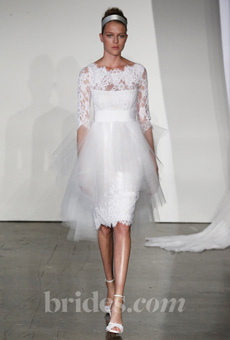 Miley Cyrus Chooses Marchesa Marchesa Wedding Gown