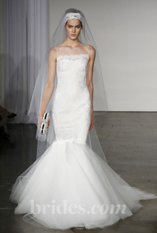 Miley Cyrus Chooses Marchesa Marchesa Wedding Dress