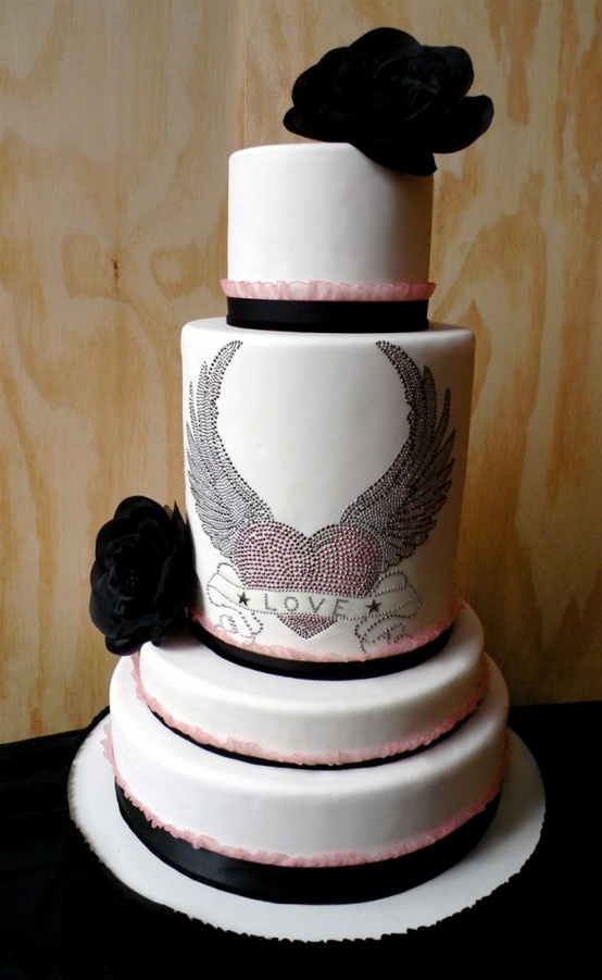 Celebrity Wedding News: Kelly Osbourne, Jana Kramer Wedding Cake