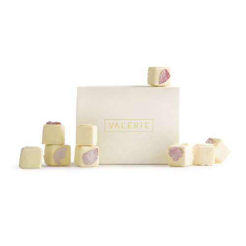 5 Delicious Dean & Deluca Gourmet Candies for Your Wedding Favor Boxes Dean & Deluca Pansy Petit Fours