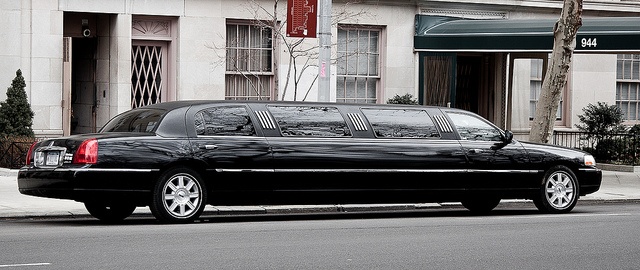 4 Limo-Renting Tips for the Soon-to-be-Bride Limousine