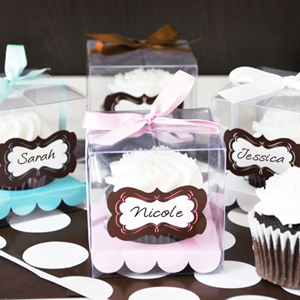 Wedding Favor Boxes Canada on Unique Andpersonalized Wedding Favorsat Up To 40  Off Retail