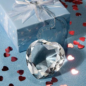 Choice Crystal Heart Design Paperweight wedding favors
