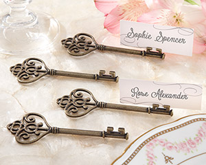 "Key To My Heart" Victorian-Style Key Place Card Holder (Set of 4) wedding favors