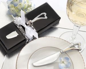 "Spread the Love" Chrome Spreader with Heart-Shaped Handle wedding favors
